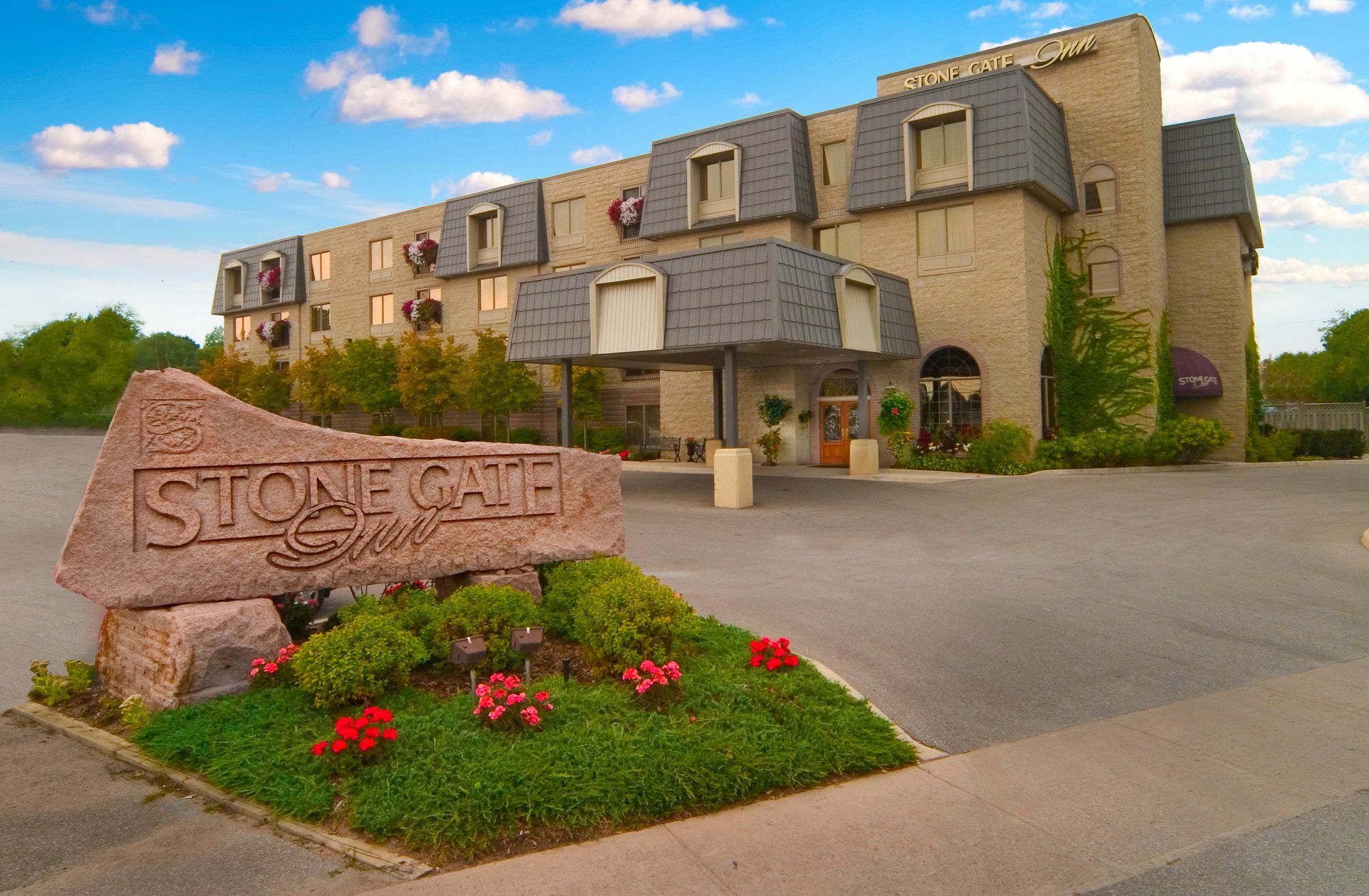 Stone Gate Inn Orillia Buitenkant foto